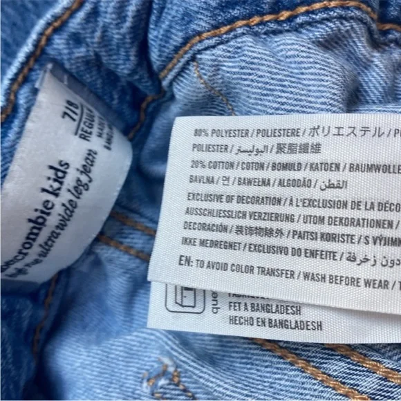 Girls Abercrombie and Fitch Jeans - Picture 5 of 8